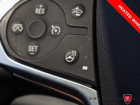 Used 2023 Chevrolet Traverse Premier AWD/4WD image 13
