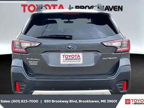 Used 2021 Subaru Outback Limited image 4