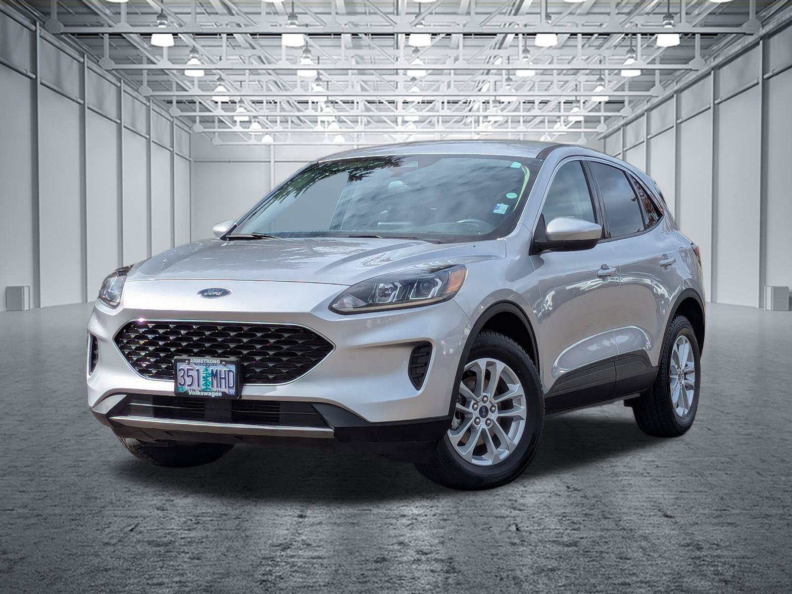 Used 2020 Ford Escape SE AWD/4WD image 1