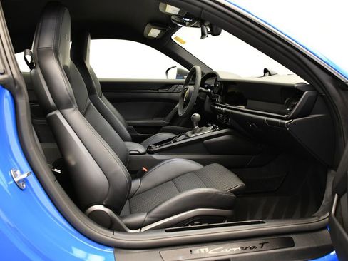 Used 2024 Porsche 911 Carrera T image 46