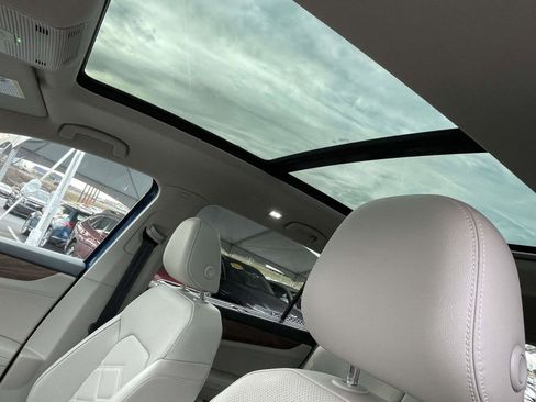 Certified 2025 Volkswagen Atlas SE w/ Panoramic Sunroof Package image 22