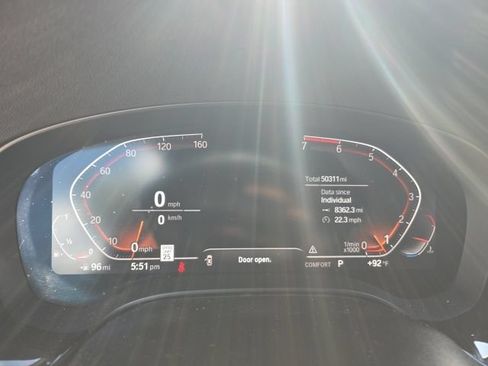 Used 2020 BMW 530i w/ Convenience Package RWD image 5