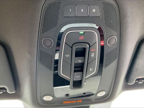 Used 2019 Audi SQ5 Premium Plus AWD/4WD image 31