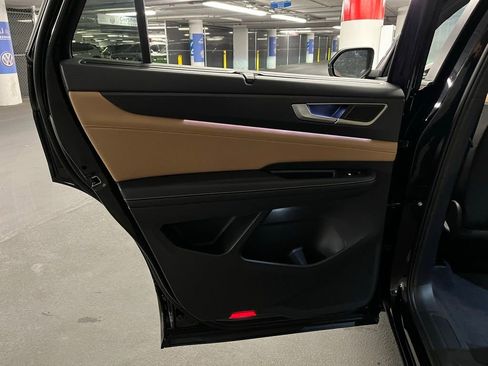 New 2026 Volkswagen Atlas Cross Sport SEL R-Line image 21