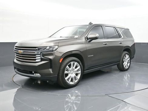 Used 2021 Chevrolet Tahoe High Country w/ Premium Package image 5