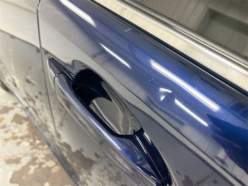 Used 2014 Lexus ES 300h image 32