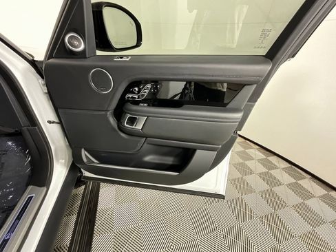 Used 2020 Land Rover Range Rover SV Autobiography Dynamic image 20