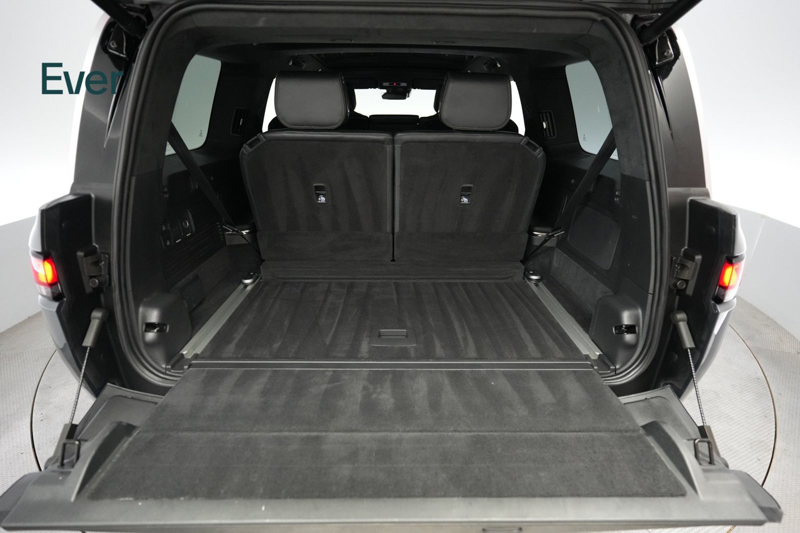 Used 2024 Rivian R1S Adventure Quad AWD/4WD image 8