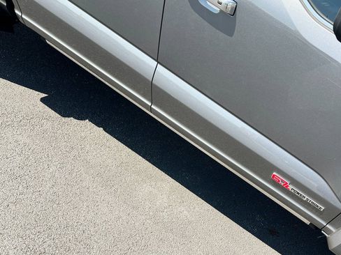 Used 2024 Ford F450 Limited w/ FX4 Off-Road Package image 19