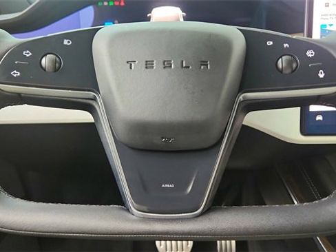 Used 2022 Tesla Model X Base image 40