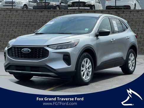 Certified 2023 Ford Escape Active AWD/4WD image 1