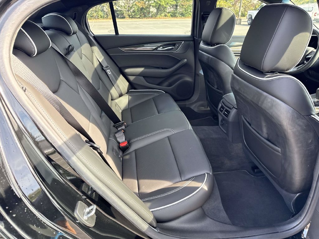 Used 2022 Cadillac CT5 V Blackwing w/ Parking Package RWD image 11