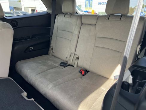 Certified 2018 Honda Pilot EX image 23
