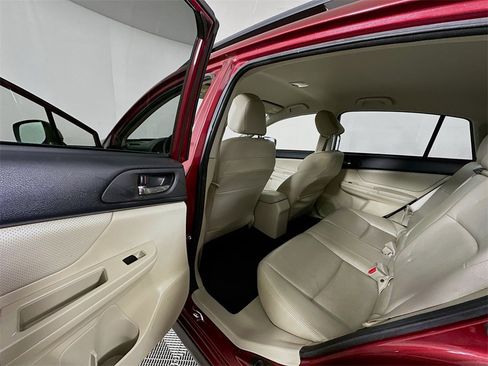 Used 2014 Subaru Crosstrek 2.0i Limited w/ Popular Package #2 image 17