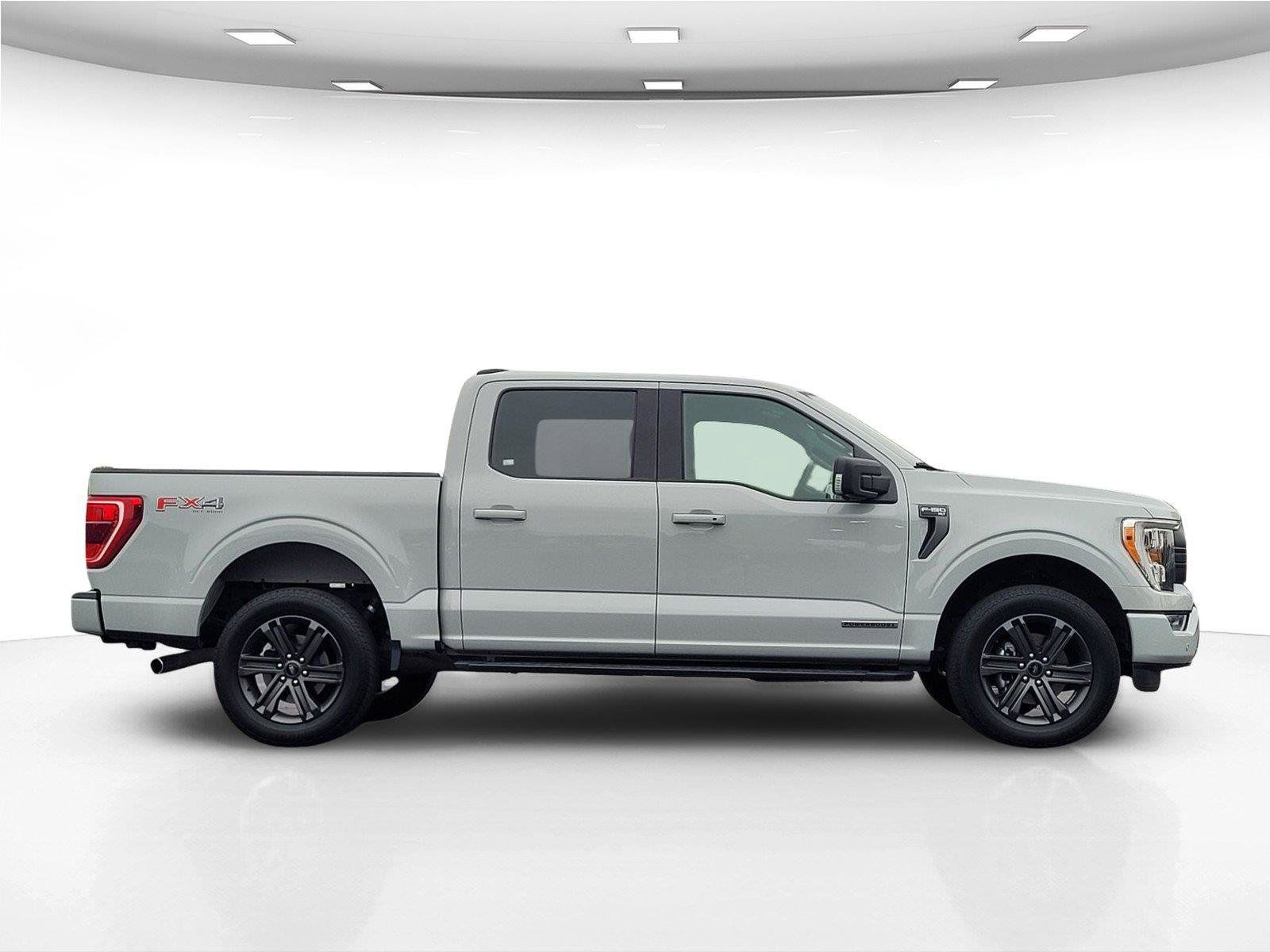 Used 2023 Ford F150 XLT w/ Equipment Group 302A High AWD/4WD image 5