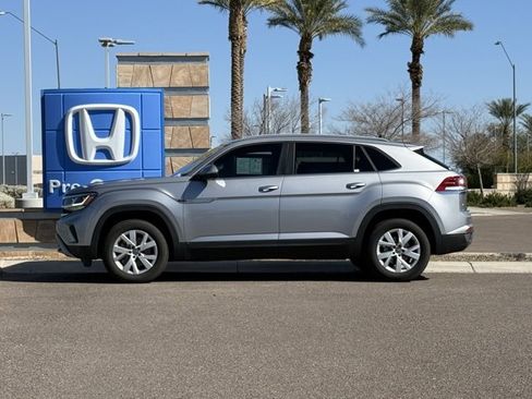 Used 2021 Volkswagen Atlas Cross Sport S image 8