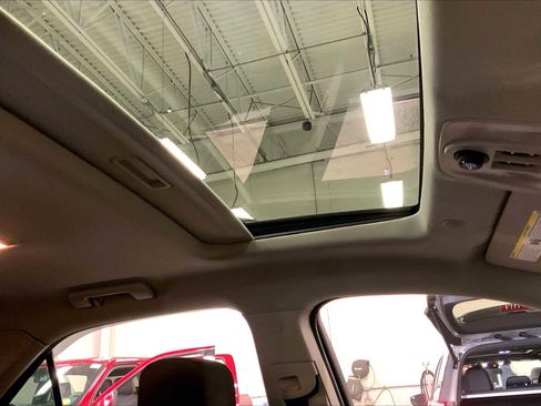 Used 2016 Chevrolet Equinox LT image 13