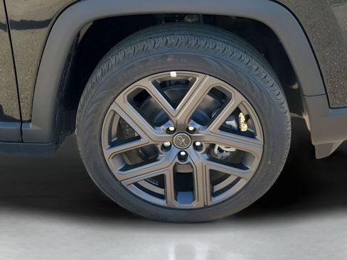 New 2026 Jeep Compass Latitude AWD/4WD image 20
