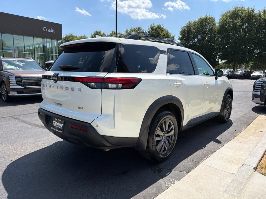 Used 2022 Nissan Pathfinder SV FWD image 9