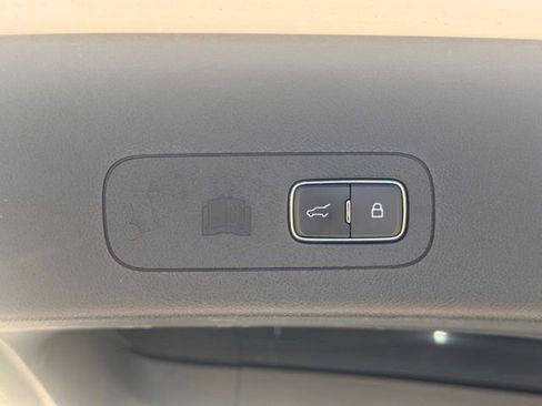 Used 2024 Lincoln Aviator Reserve w/ Equipment Group 201A AWD/4WD image 38