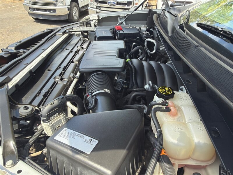 Used 2019 Chevrolet Silverado 1500 RST AWD/4WD image 34