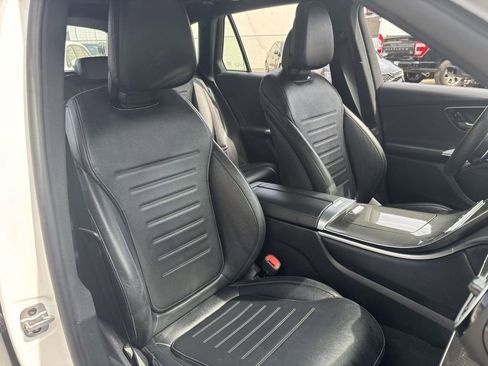 Used 2025 Mercedes-Benz GLC 43 AMG 4MATIC image 12