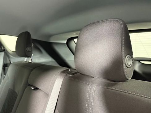 Used 2020 Chevrolet Blazer LT image 23