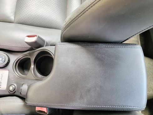 Used 2005 Pontiac Grand Prix GTP w/ Premium Audio Package FWD image 31