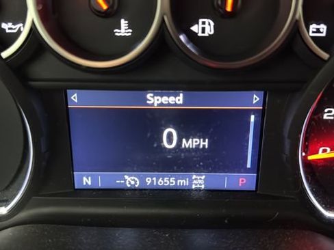 Used 2020 Chevrolet Silverado 1500 RST image 6