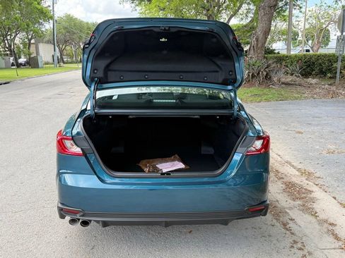 Used 2025 Toyota Camry SE FWD image 35
