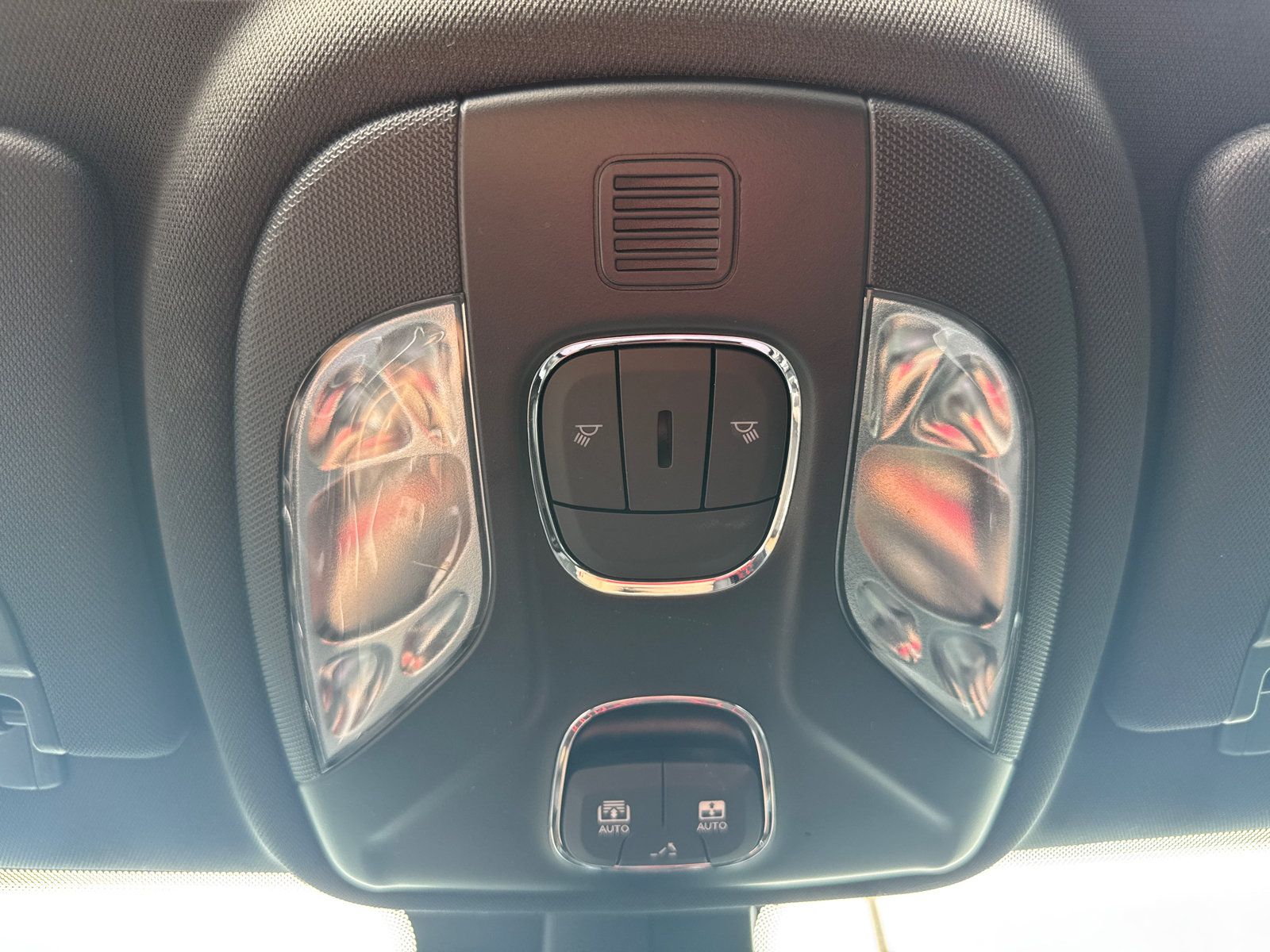 Used 2022 Jeep Compass High Altitude AWD/4WD image 11