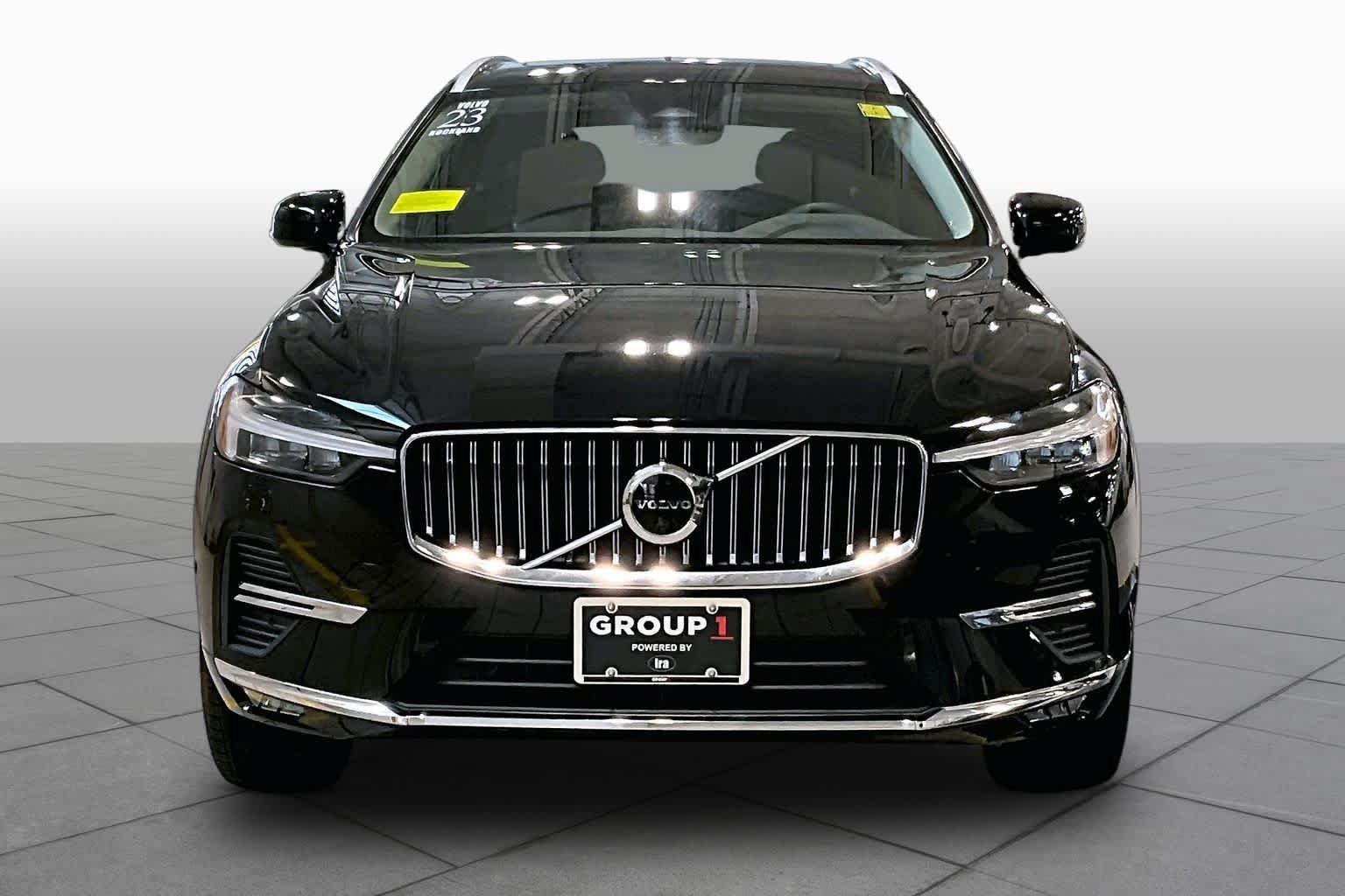 Used 2023 Volvo XC60 B5 Plus w/ Climate Package AWD/4WD image 4