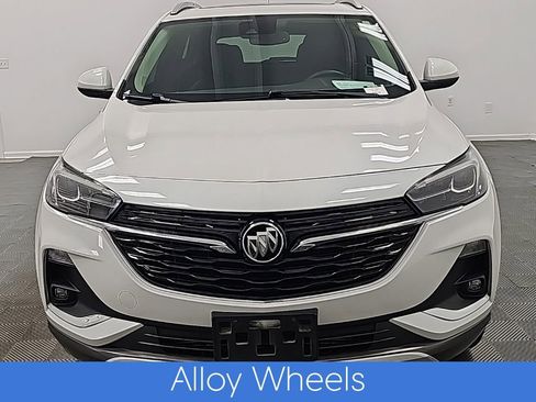 Used 2022 Buick Encore GX Essence w/ Experience Buick Package image 4