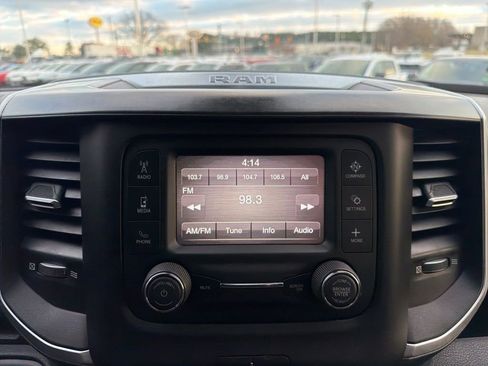 Used 2021 RAM 2500 Big Horn image 29