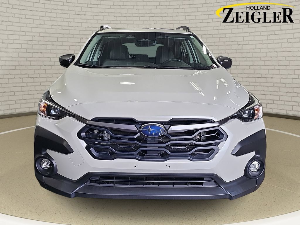 Used 2024 Subaru Crosstrek 2.0i Premium AWD/4WD image 2