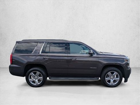 Used 2015 Chevrolet Tahoe LT w/ Luxury Package AWD/4WD image 4