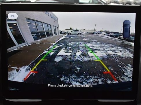 Used 2023 Ford Expedition Max XLT image 31