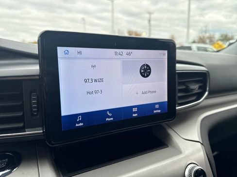 Used 2023 Ford Explorer XLT w/ Equipment Group 202A image 39