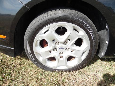 Used 2010 Ford Fusion SE image 34