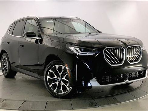 Used 2026 BMW X3 xDrive30 w/ Premium Package image 11