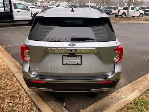 Used 2023 Ford Explorer XLT w/ Equipment Group 202A image 32