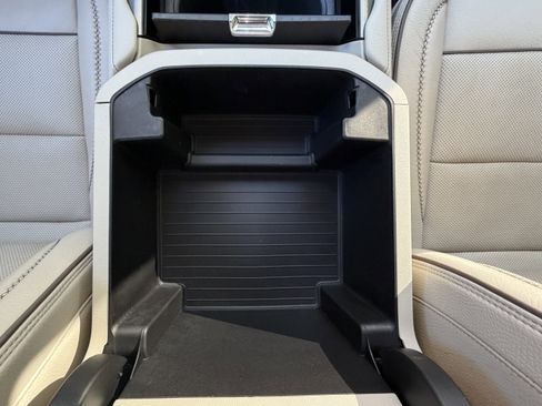 Certified 2022 GMC Yukon Denali w/ Denali Premium Package image 59