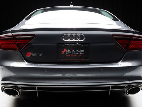 Used 2016 Audi RS 7 Prestige w/ Carbon-Optic Package image 25