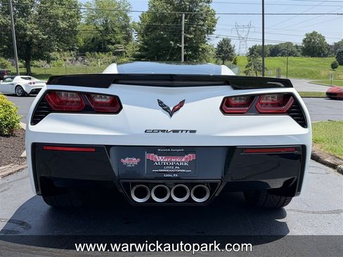 Used 2015 Chevrolet Corvette Stingray Coupe w/ 2LT Preferred Equipment Group RWD image 19