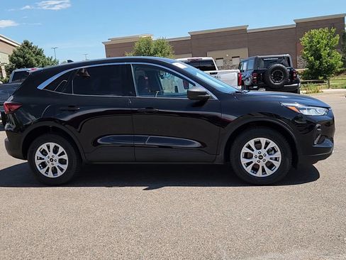 Certified 2024 Ford Escape Active AWD/4WD image 9