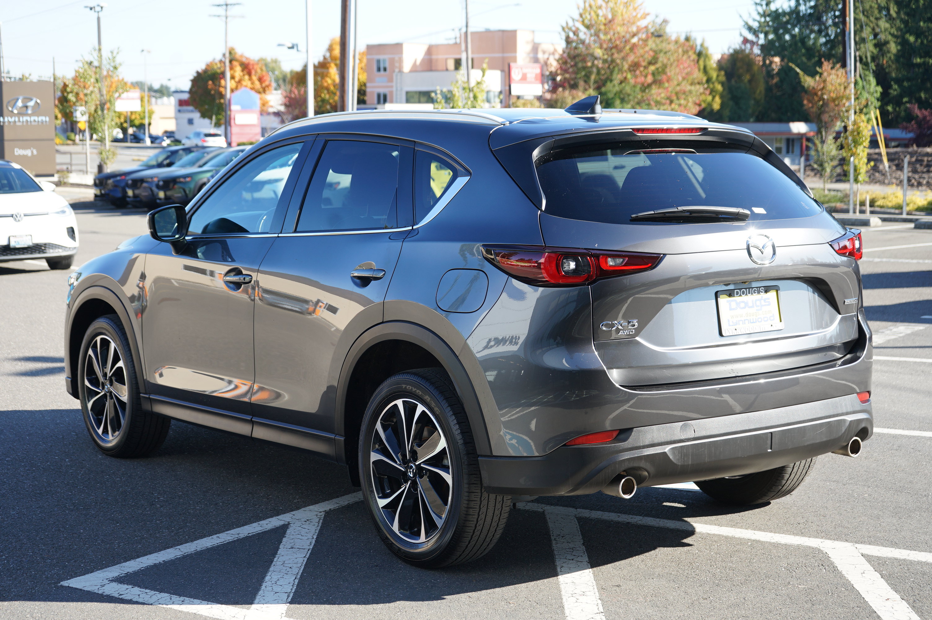 Used 2022 MAZDA CX-5 AWD 2.5 S w/ Premium Package image 5