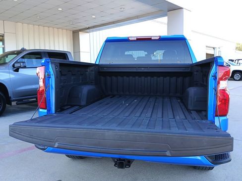 Used 2025 Chevrolet Silverado 1500 Custom image 27