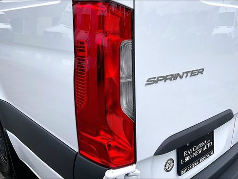 Used 2026 Mercedes-Benz Sprinter 2500 image 23