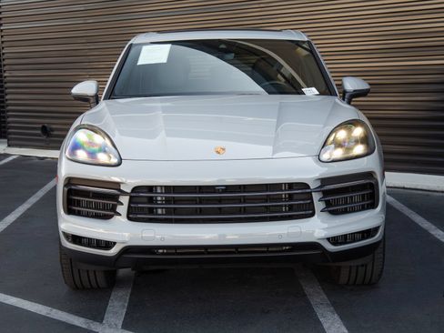 Certified 2023 Porsche Cayenne S Platinum AWD/4WD image 10