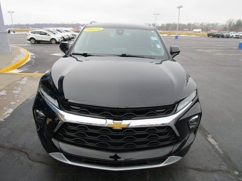 Certified 2024 Chevrolet Blazer LT w/ Convenience Package image 8